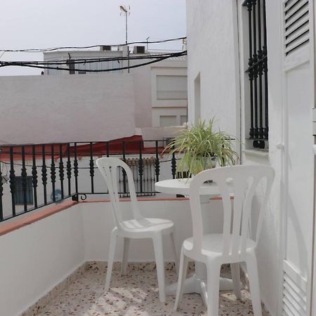 Apartamento Cortes コニル・デ・ラ・フロンテラ エクステリア 写真