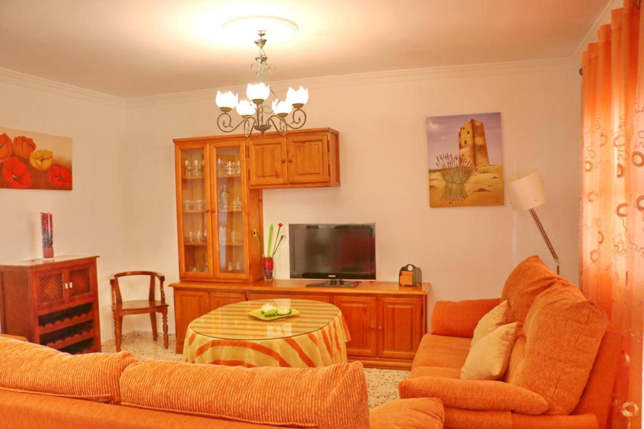 Apartamento Cortes コニル・デ・ラ・フロンテラ エクステリア 写真